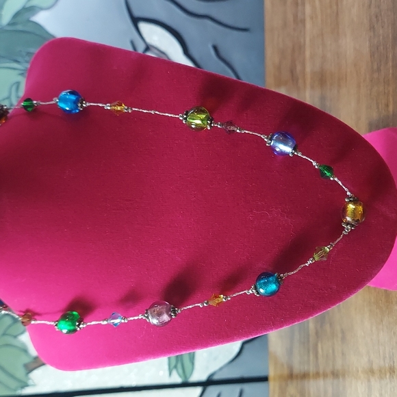 Premier Designs Beaded necklace and earring set - Picture 3 of 3